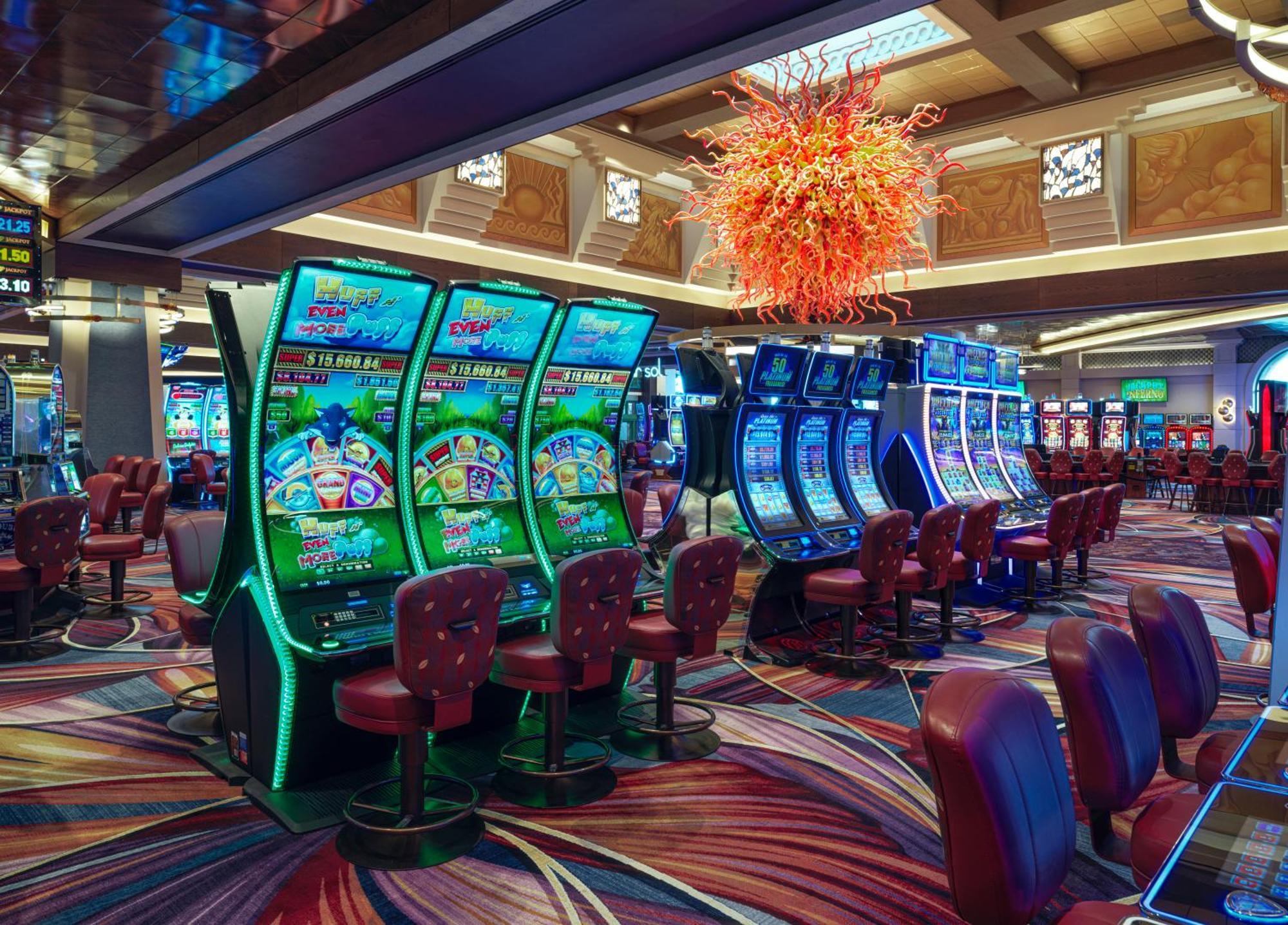 The Royal At Atlantis Hotel Creek Village Exterior photo